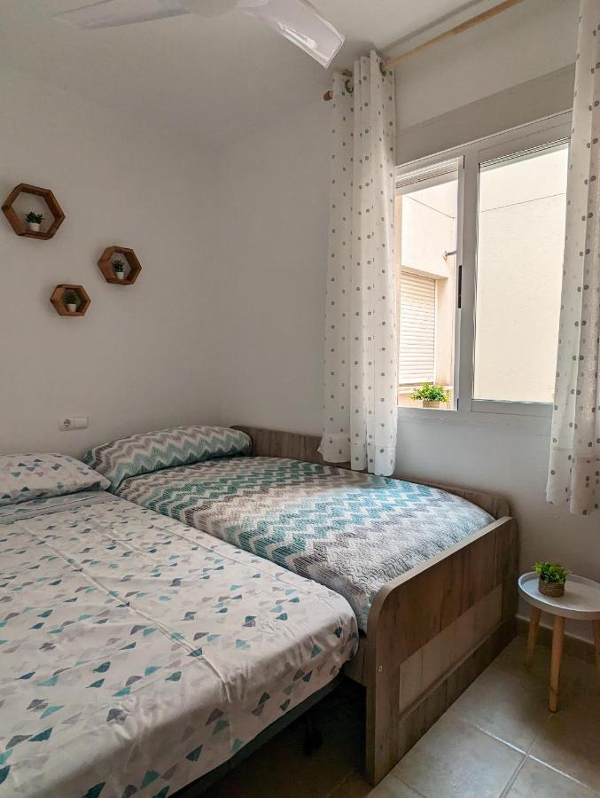 Los Alcázares Apartamento Las Palmeras - Con Terraza, Barbacoa, Aire Acondicionado Y A 250M De La Playa! מראה חיצוני תמונה